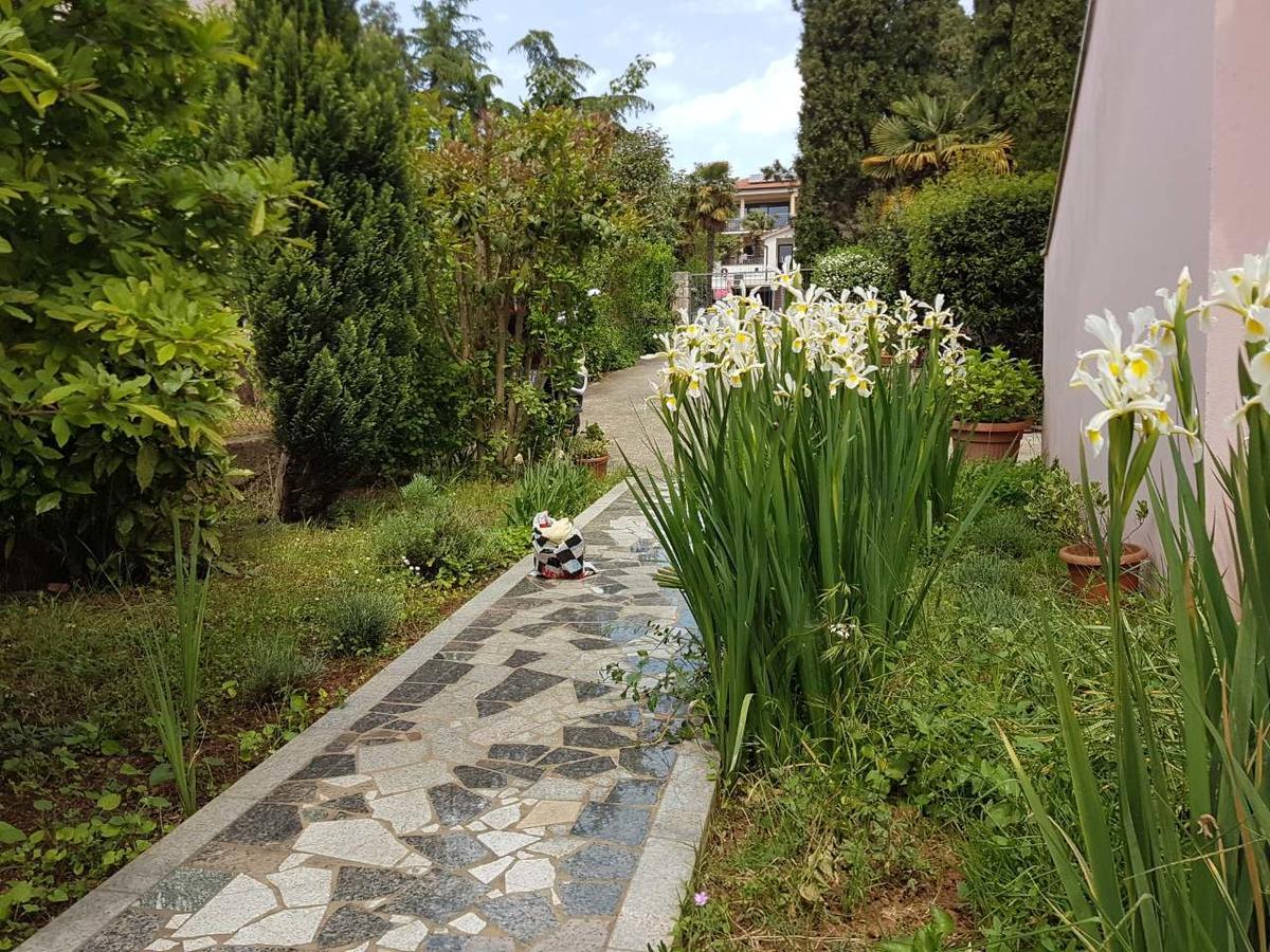 Apartments Ella Ровінь Екстер'єр фото
